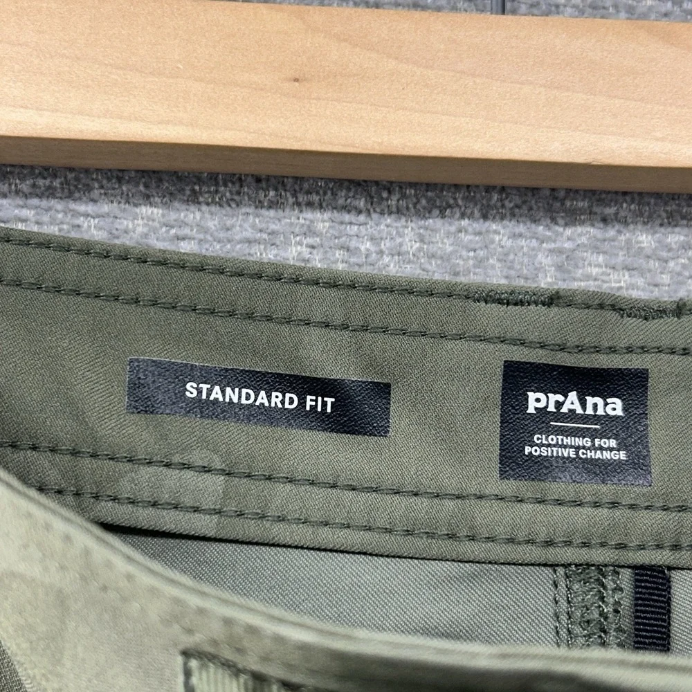 prAna Halle Standard Fit Shorts 6/05 Sage Camo Casual Stretch Outdoor